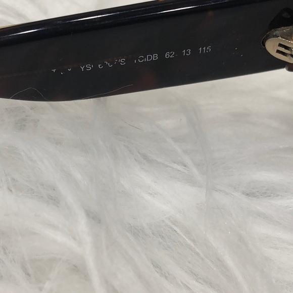 Yves Saint Laurent sunglass - Picture 4 of 7